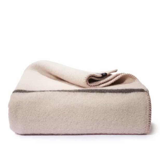 Immagine di Un corpo tranquillo di Matthew Korbel-Bowers